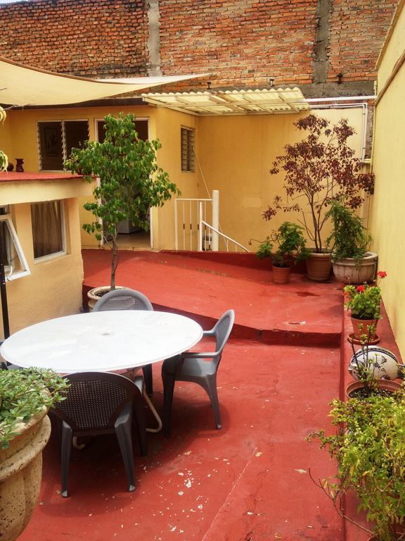Residencia Los Angeles Bed and Breakfast Guadalajara Buitenkant foto