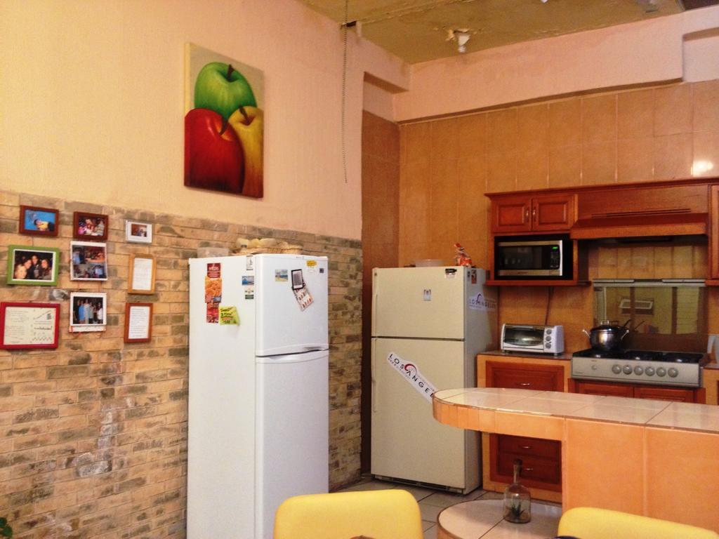 Residencia Los Angeles Bed and Breakfast Guadalajara Buitenkant foto