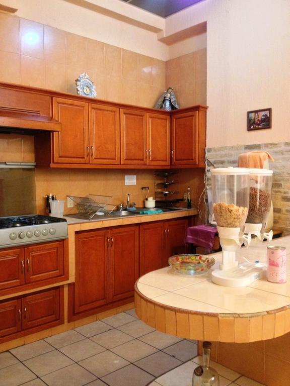 Residencia Los Angeles Bed and Breakfast Guadalajara Buitenkant foto